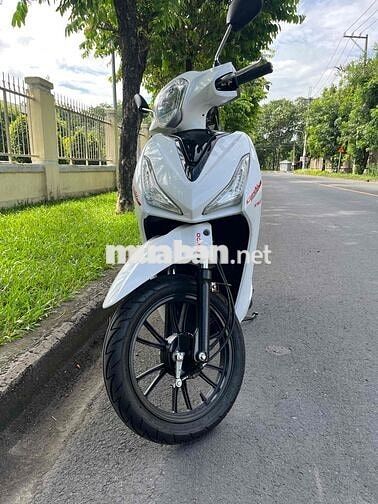 Kymco Candy Trắng Nữ