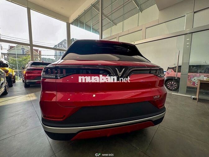 VinFast VF8 ECO 2024 Đỏ Pin Catl
