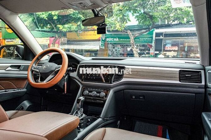 Volkswagen Teramont 7 chỗ Xám 48,000 km model 2022