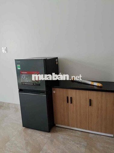 Cho thuê phòng trọ, có nội thất sẵn, giờ tự do tại KDC Phong Phú 4