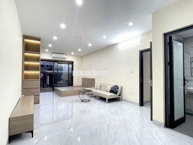 Nhà mới siêu rộng, ô tô đỗ cửa full đồ tại Võ Chí Công, Tây Hồ
