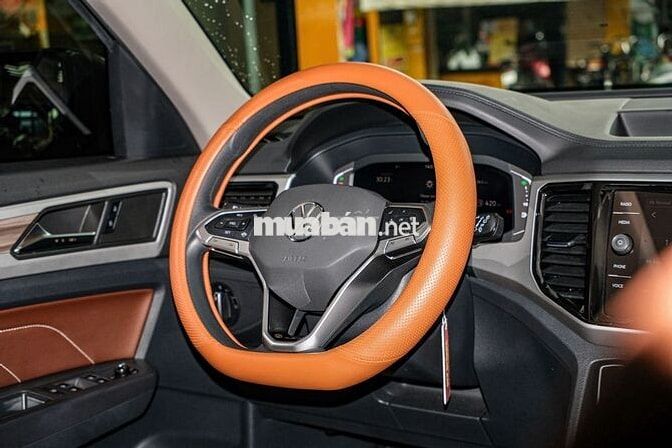Volkswagen Teramont 7 chỗ Xám 48,000 km model 2022