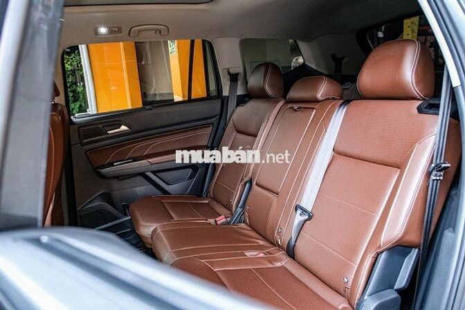 Volkswagen Teramont 7 chỗ Xám 48,000 km model 2022