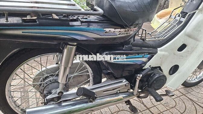 Honda Dream Exces Đen, Trắng
