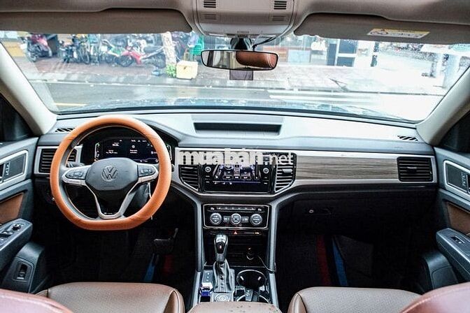 Volkswagen Teramont 7 chỗ Xám 48,000 km model 2022