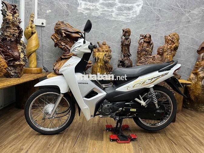 Honda Wave A 2021 dàn áo cứng cáp, máy êm ru