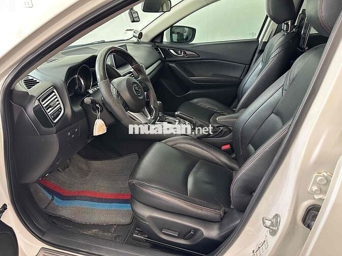 Mazda Mazda3 2016 2.0 Trắng 91.000km