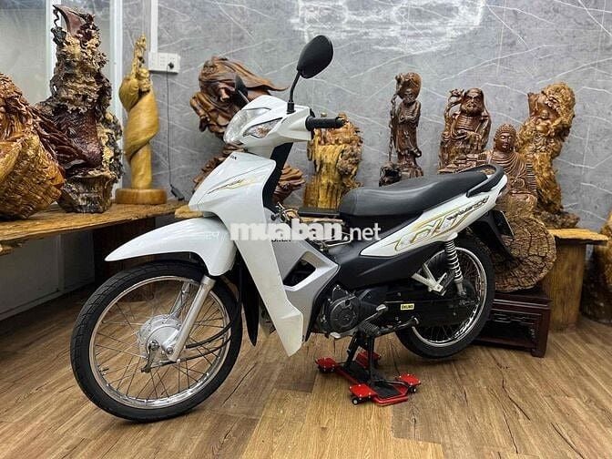 Honda Wave A 2021 dàn áo cứng cáp, máy êm ru