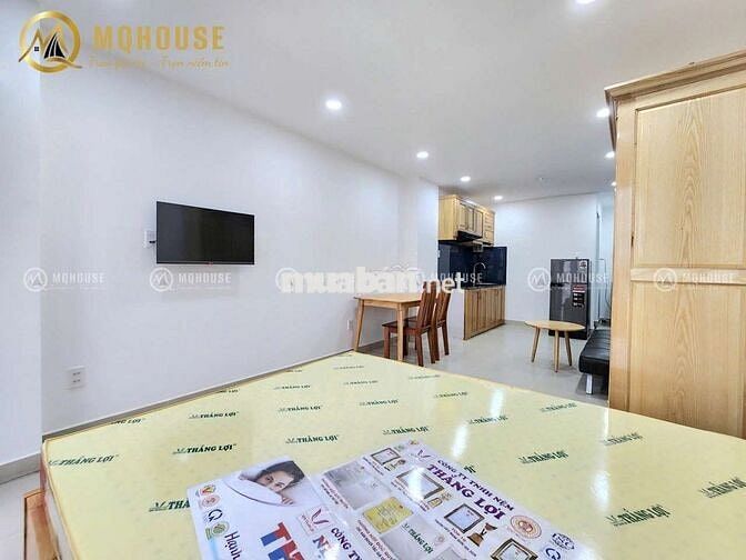 STUDIO BAN CÔNG THANG MÁY CÓ BẢO VỆ