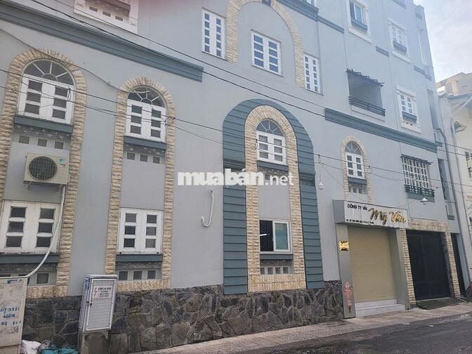 CHO THUÊ MẶT BẰNG KINH DOANH - GÓC 2 MẶT TIỀN TRẦN HƯNG ĐẠO Q.5