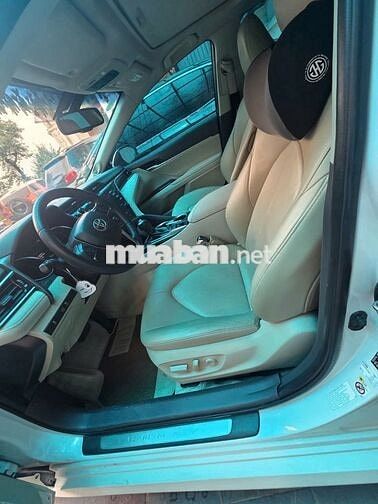 Toyota Camry 2.5Q 2021 Trắng 7 vạn