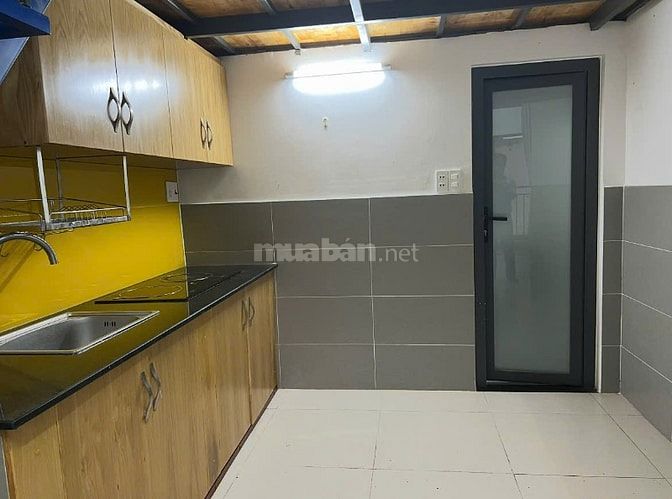 Bán CHDV 11 phòng đường Phạm Văn Đồng, Thủ Đức