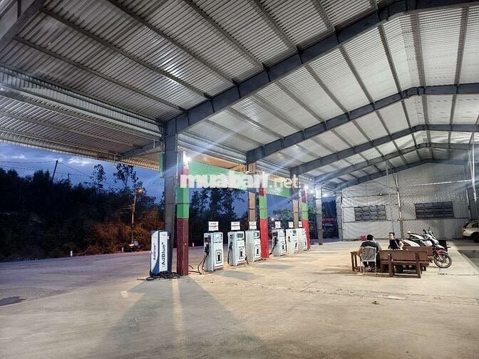 Tìm nhân viên NAM bán xăng dầu