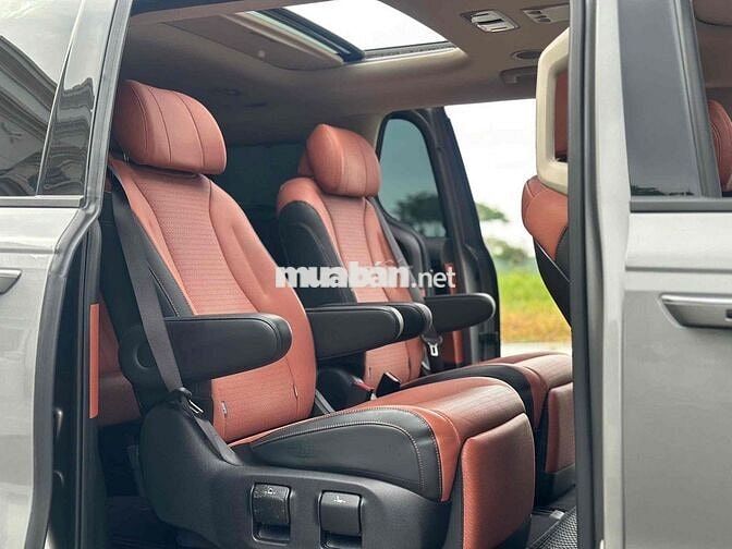Kia Carnival Signature 2023 Dầu Xám 54.000 km