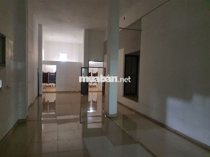 Thuê 120TR - Bán 80TỶ - Mặt tiền Lê Hồng Phong - 4 tầng