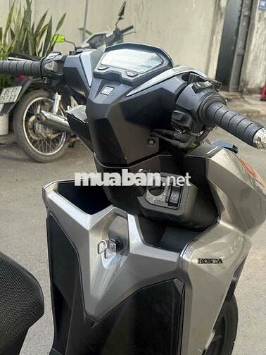 Honda Vario 150cc 2020 Bạc đen