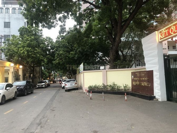 Phố Ngọc Lâm – Long Biên – Ô TÔ – 92 M2 – 4 Tầng – Giá 15.8 TỶ. 