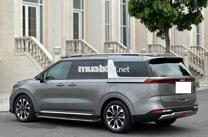 Kia Carnival Signature 2023 Dầu Xám 54.000 km