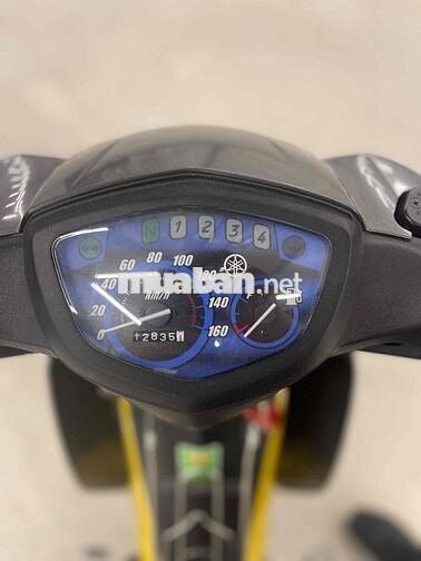 Yamaha Sirius 2024 Xám Vàng 12.000km