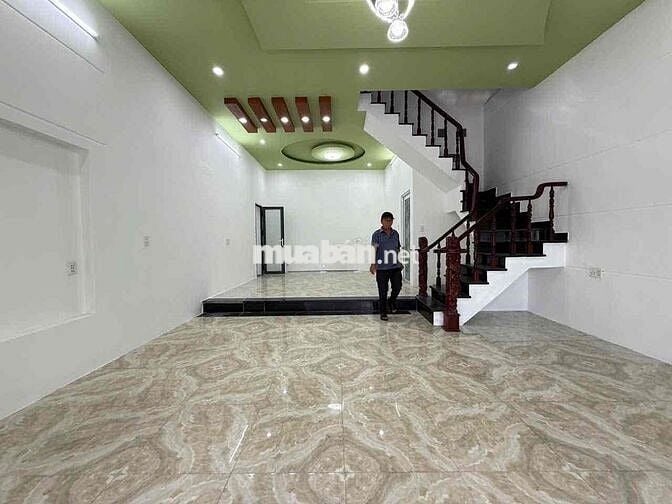 Cho thuê nhà mới 95% Ngay trung tâm Phường Phú Lợi