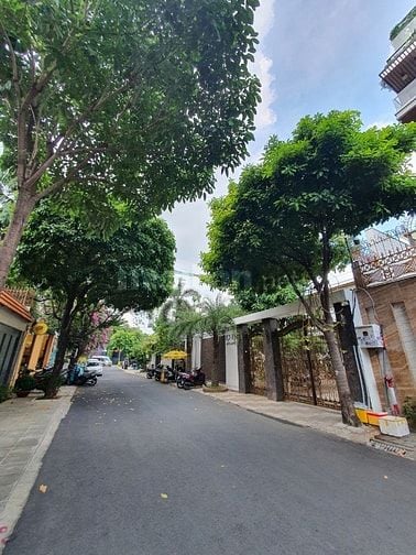 Biệt thự mặt tiền Ngô Bệ khu T3 Hoàng Hoa Thám - 12x25m - 345m2 