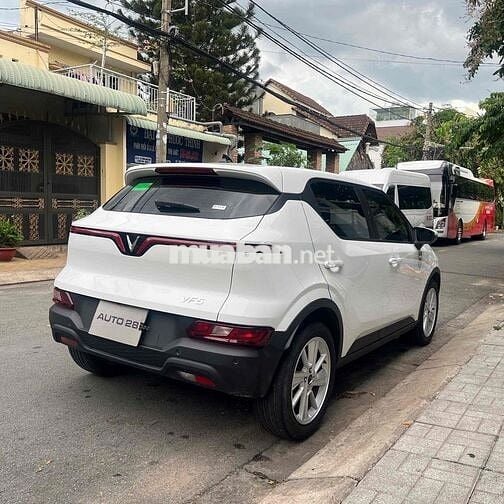 VinFast VF5 Plus 2025 Trắng 28.000 km