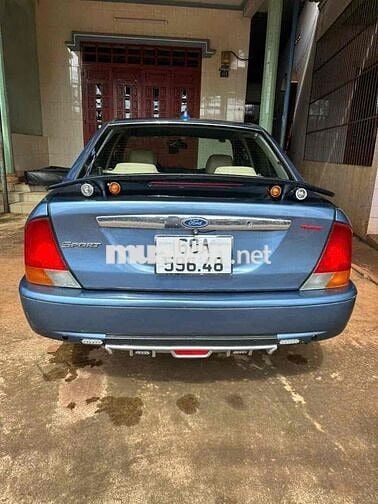 Ford Laser Xanh 2000