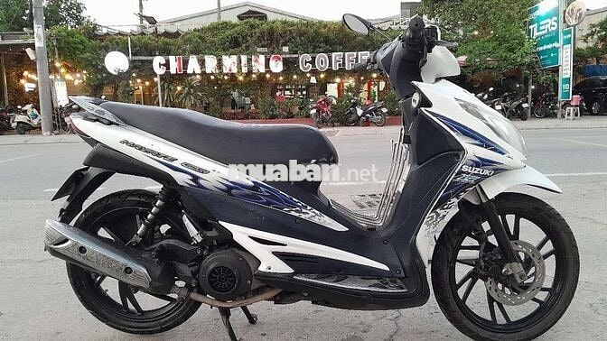 Suzuki Hayate SS 125 FI 2013 Trắng