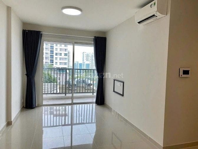 Cao ốc Phú NHuận, 20 Hoàng Minh Giám cho thuê căn 2p ngủ giá 12tr5/thá