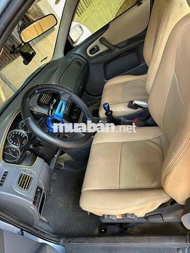 Ford Laser Xanh 2000