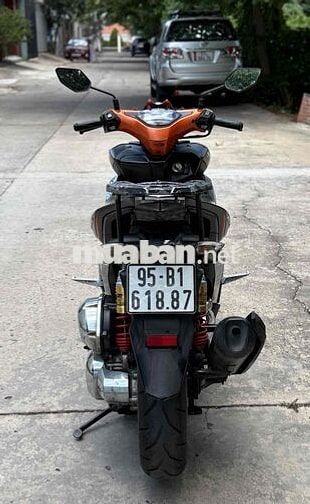 Yamaha NVX 125 2018 ( còn tin là còn xe )