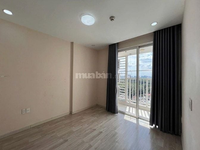 Cao ốc Phú NHuận, 20 Hoàng Minh Giám cho thuê căn 2p ngủ giá 12tr5/thá