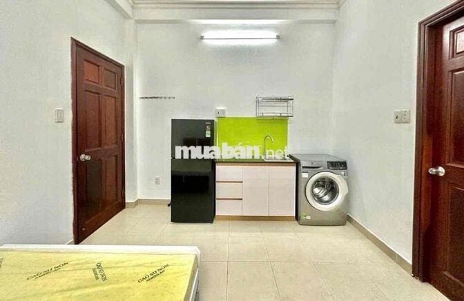 Cho Thuê CHDV Full NT - Máy Giặt Riêng - CMT8 - Hoà Hưng