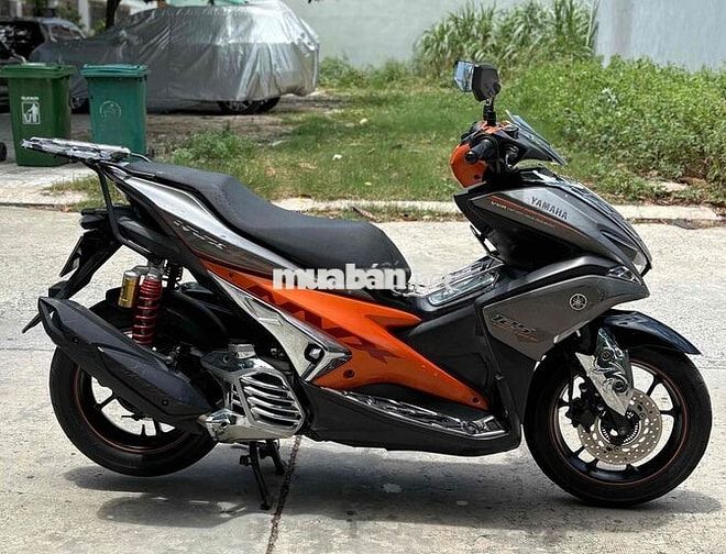 Yamaha NVX 125 2018 ( còn tin là còn xe )