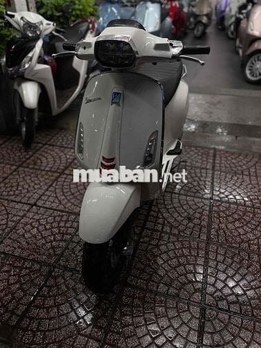 Piaggio Vespa Sprint 125Cc 2022 Trắng 8000 km