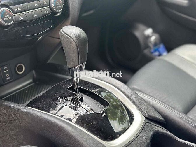 Nissan X-Trail Full Option 2018 CHUẨN 8 VẠN RẤTĐEP