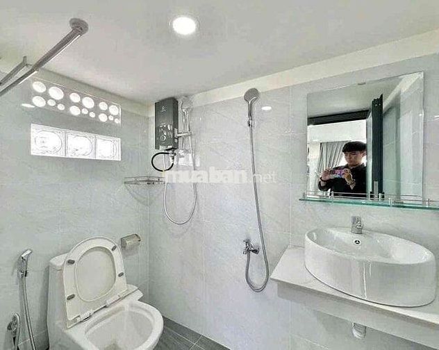 PHÒNG TRỌ CHO THUÊ GIÁ RẺ CÓ NỘI THẤT NGAY CÔNG VIÊN PHẦN MỀM