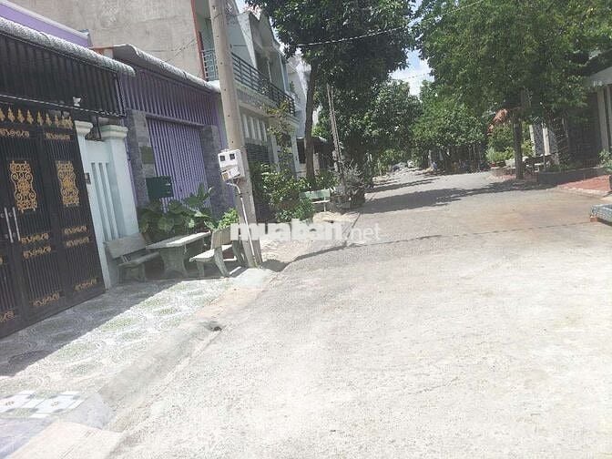 Nhà 1 trệt 2 lầu đường số 8 khu dân cư Phú Hòa 2