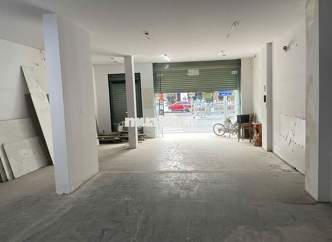 Cho thuê mặt bằng MT 600 Cộng Hòa, Tân Bình, 81m², giá 28 triệu/tháng