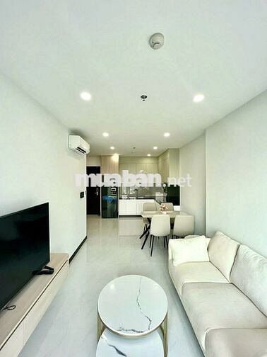 Chính chủ đi nước ngoài bán cắt lỗ nhanh căn 2PN chung cư C Sky View