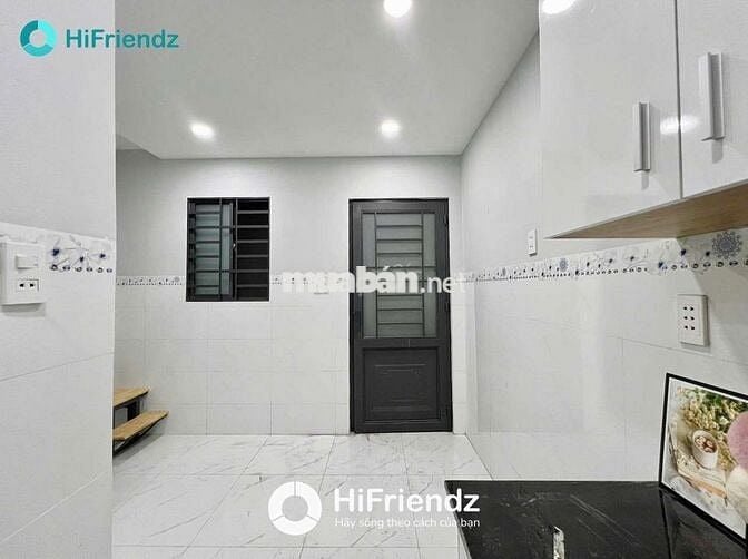 Cho thuê nhà nguyên căn 1 trệt 1 lầu giá rẻ ngay Phan Văn Hớn