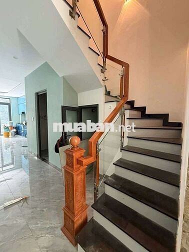 Kho Nhà Chính chủ Cho Thuê 5x20 4lầu 6pn 7wc Sân Thượng Thang Máy 