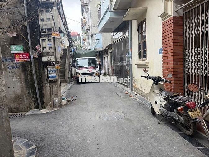 Nhà 2 Tầng Gần KCN Bắc Thăng Long - 5 Phút Sang Nội Thành