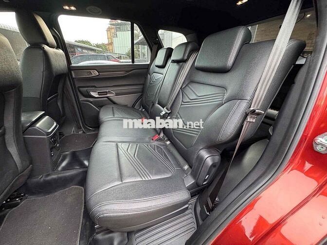 Ford Everest Titanium 2023 4x4 Đỏ cam 45.000 km