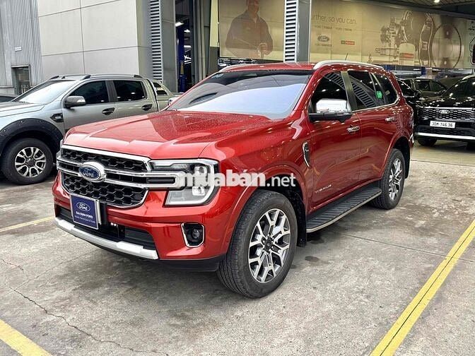 Ford Everest Titanium 2023 4x4 Đỏ cam 45.000 km