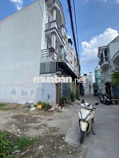 Thơm! Nhà hẻm xe hơi, 151m2(10X20) ngay Phạm Văn Đồng, Hiệp Bình chánh