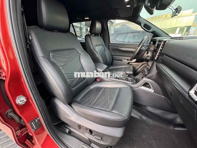Ford Everest Titanium 2023 4x4 Đỏ cam 45.000 km