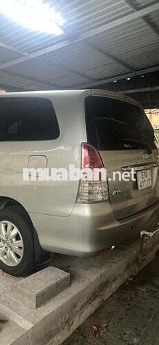 Toyota Innova G 2010 Số sàn Bạc