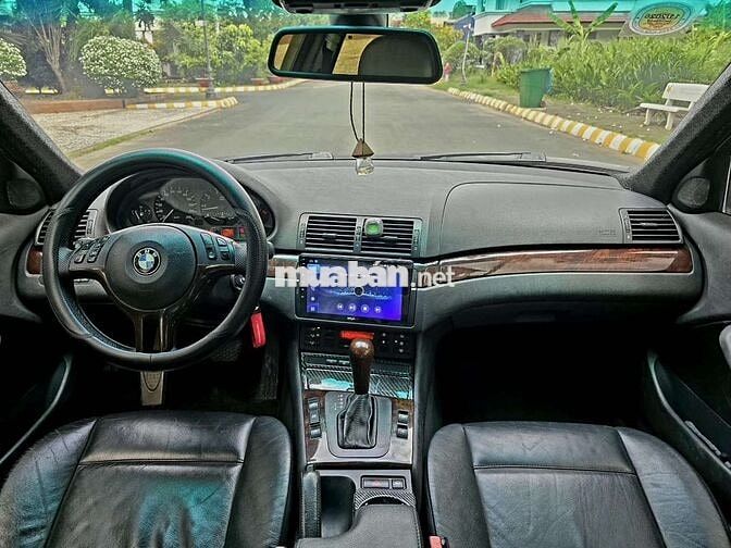 BMW 325i 2003