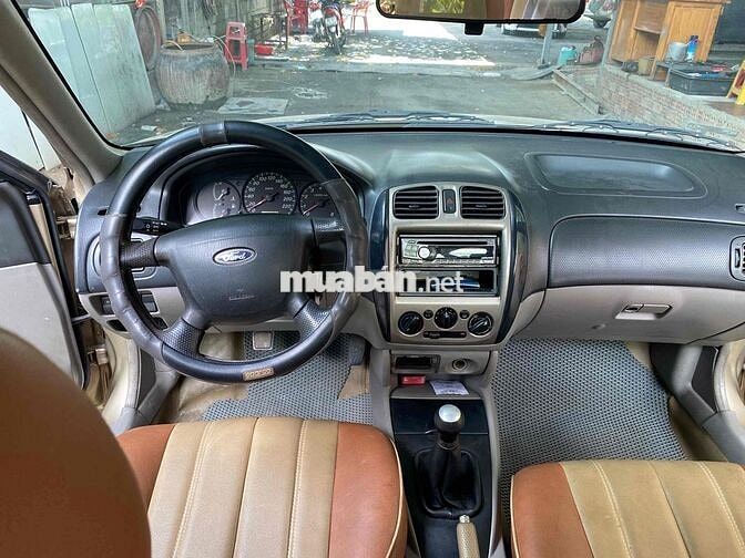 Ford Laser Deluxe 1.6 2001 Số sàn Vàng cát